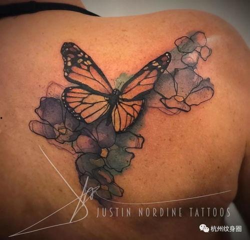 吃瓜蝴蝶纹身,揭秘吃瓜蝴蝶纹身的独特魅力