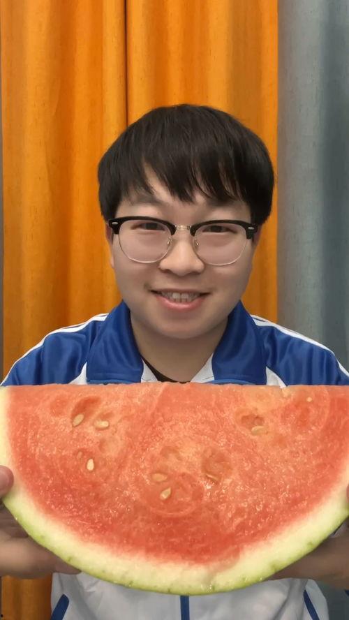 沉浸式吃瓜模式,沉浸式吃瓜体验全解析