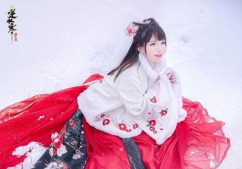 逆水寒吃瓜照片,吃瓜群众捕捉幕后花絮，揭秘明星幕后生活