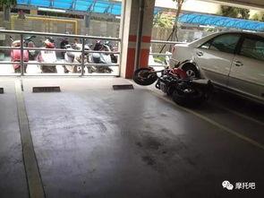 吃瓜群众车位,车位争夺战背后的民生难题