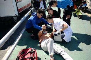 吃瓜碰到精神病,一场意外的惊悚之旅