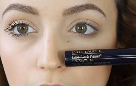 吃瓜金仔睫毛打底,打造迷人电眼秘诀